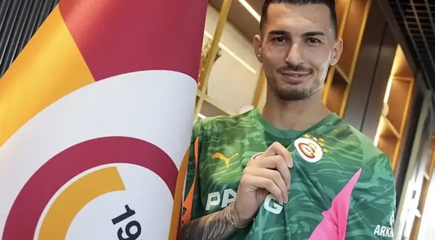 Uğurcan Çakır's hair without gel became a sensation.