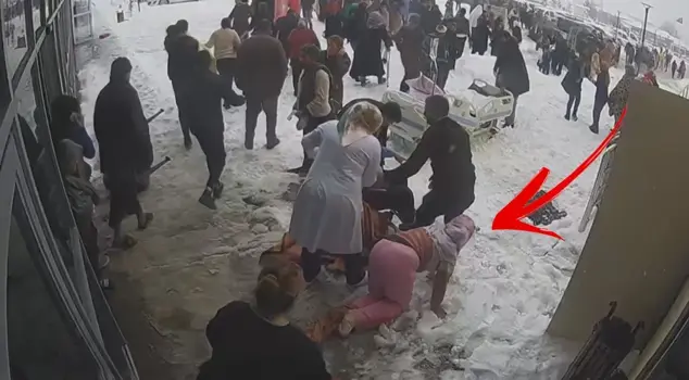 Новые кадры с землетрясений 6 февраля! Ужасающие минуты в больнице.