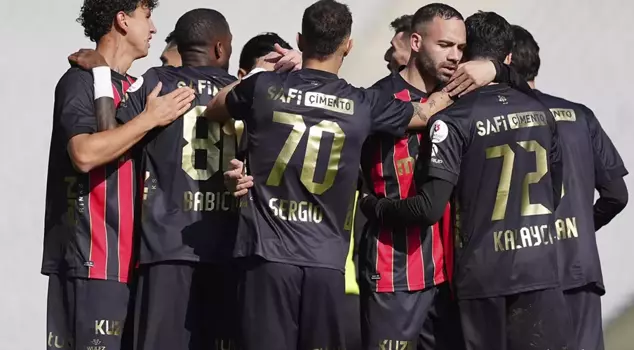 Here is the Super League! They won a match after November 9th.