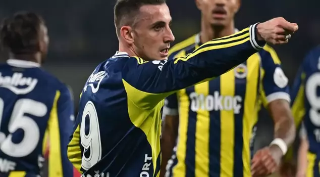 Fenerbahçe defeated Gençlerbirliği with 3 goals scored in the first half.