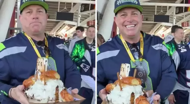 Controversial hamburger! Some say it's 