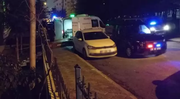 Family massacre in Ankara! The mother and daughter's bodies were taken to her husband by her vehicle.