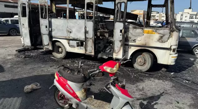 Fire in the scrap bus captured on camera: 16-year-old Abdullah died; 3 detained.