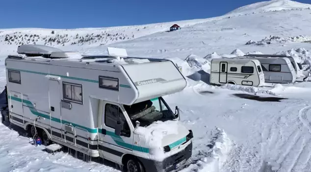 Mount Erciyes has become a new winter destination for caravan enthusiasts.