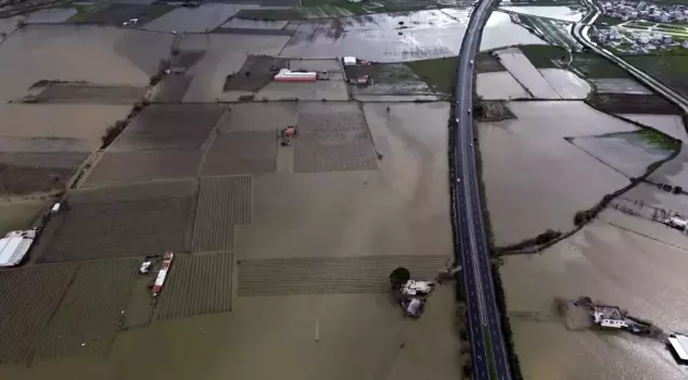 The Gediz River overflowed; the flooded plain was captured by drone.