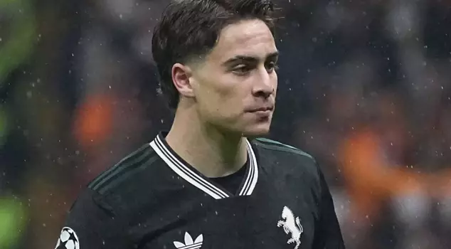 Kenan Yıldız was applauded standing at RAMS Park.