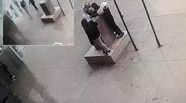 The image is from Turkey! When the storm intensified, they rushed to the Atatürk bust.