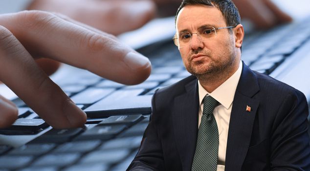 قال الوزير غيورلك بصراحة! شجاعة لوحة المفاتيح تاريخه ينتهي.