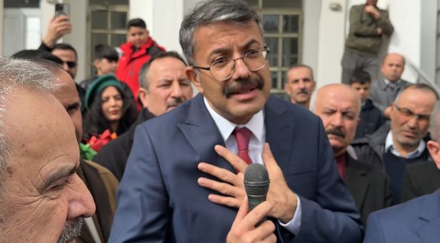 A sad and proud farewell from Governor Ali Çelik, who has been appointed as Deputy Minister, to Hakkari.