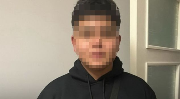 The attacker is 14 years old, and the injured person is 16! He stabbed and was released.