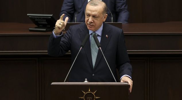 قدم الرئيس أردوغان دعماً لوزارة التعليم، وأبدى ردود فعل على 168 اسماً.
