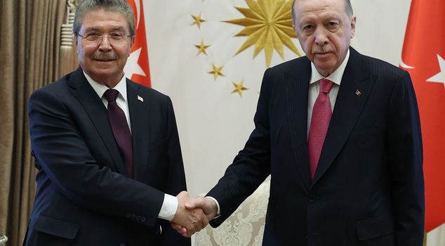 استقبل الرئيس أردوغان رئيس وزراء جمهورية شمال قبرص التركية أرسلان أويستيل.