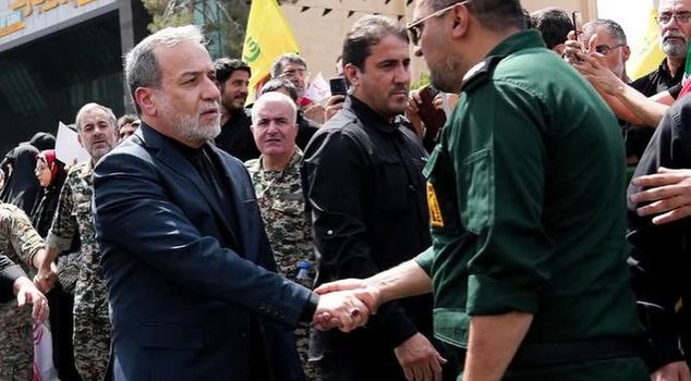 Clear message from the Iranian Foreign Minister: Regime change in Iran is impossible.