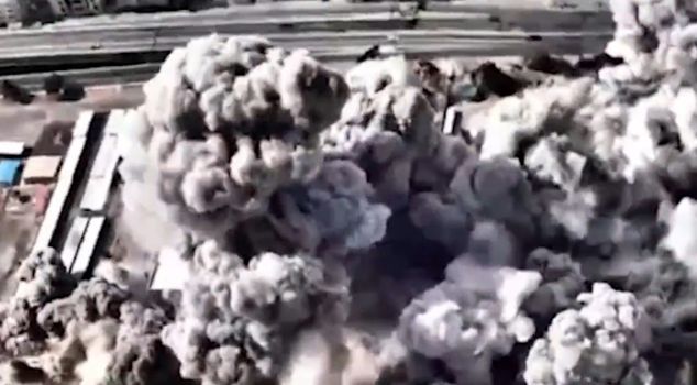 Here are the moments when the U.S. struck the Revolutionary Guards Headquarters.