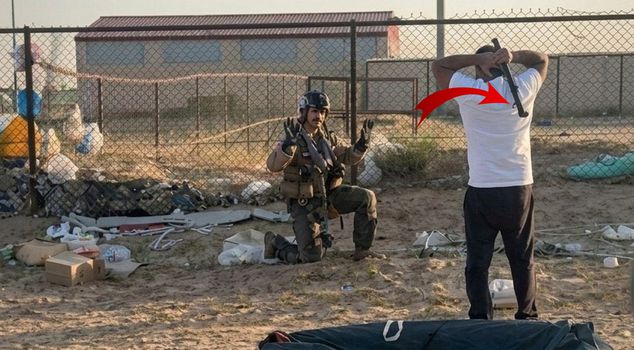 The U.S. soldier descending with a parachute was greeted like this! The reality turned out to be very different.