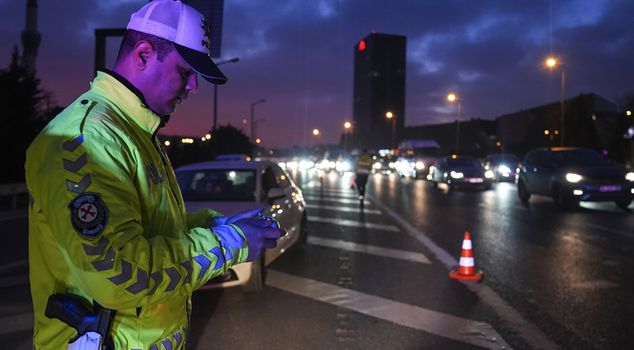 Morning surprise for those who disrupt Istanbul traffic.