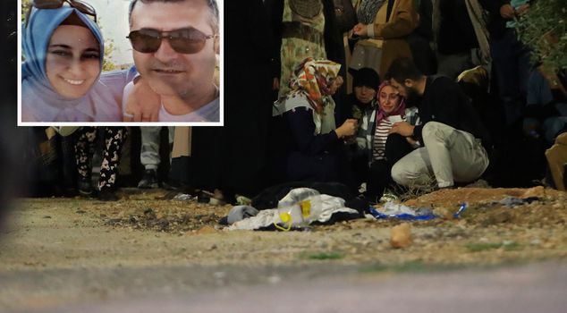 أُدين ضابط الشرطة الذي قتل زوجته وابنتيه برصاص المسدس بالسجن المؤبد المشدد ثلاث مرات.