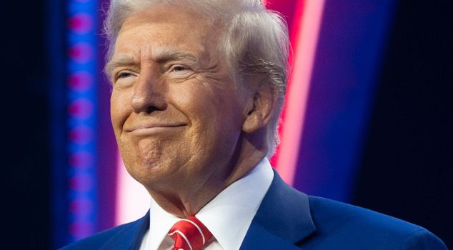 Трамп пригрозил разорвать торговые отношения с Испанией.