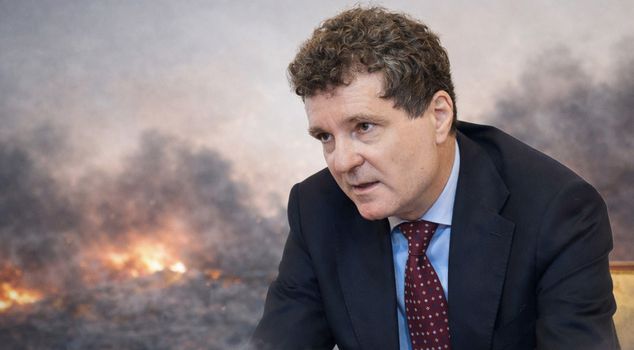 Пока весь мир ждал окончания войны, Румыния подлила бензин в огонь.
