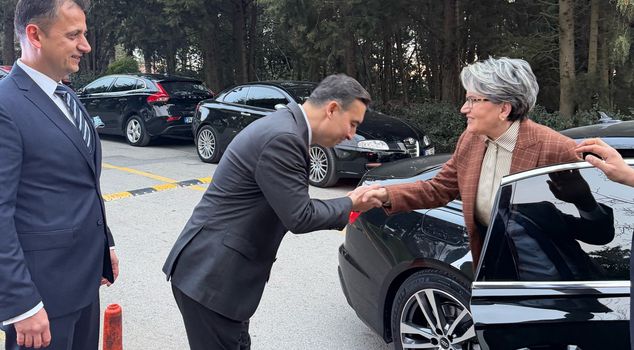 Meral Akşener appeared at the iftar! Her latest appearance drew attention.