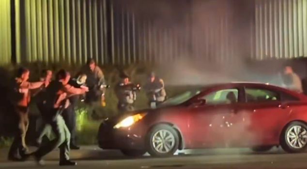 They opened fire on the driver who drew his weapon.