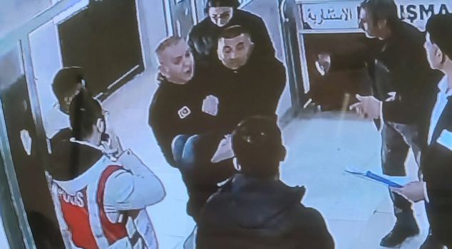فتحت الشرطة التركية القلوب بحركتها.