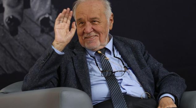 Governor Gül announced İlber Ortaylı's will for Istanbul.