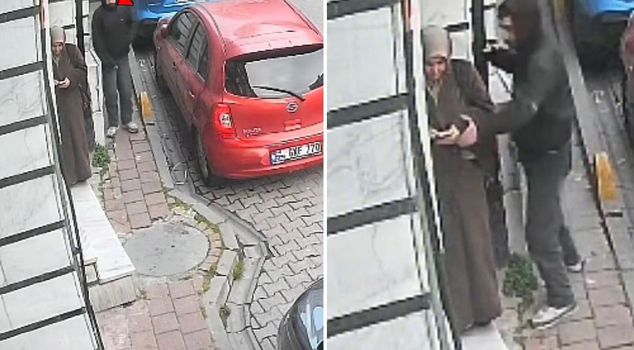 Посмотрите на запись, сделанную днем: женщина подходит к ней крадучись...
