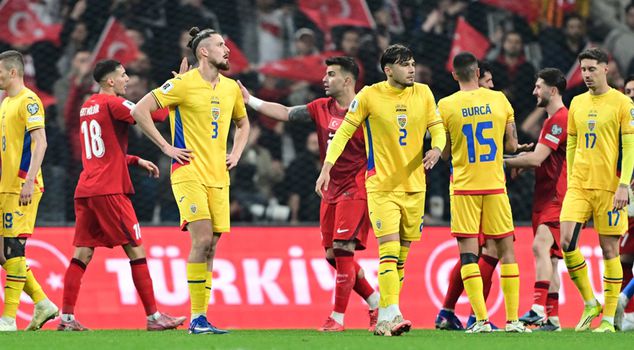 He threw the chair in anger! A fight broke out at the end of the Turkey-Romania match.