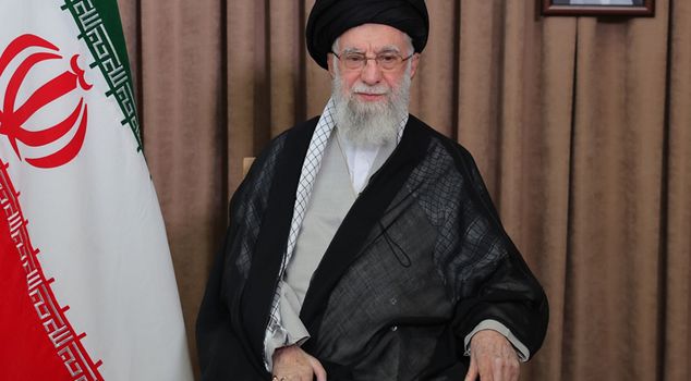 The last image of Hamaney, taken 23 minutes before his death, was released.