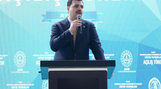 أمين عام حزب العدالة والتنمية أيوب قادر إينان: ابنوا ملعب كارشيكا، لنكون أول من يصفق.