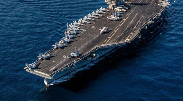 США направили третий авианосец на Ближний Восток.