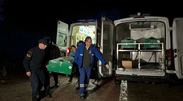 غرقت قارب سياحي في فتحية: تم إنقاذ 6 أشخاص، وواحد متوفى