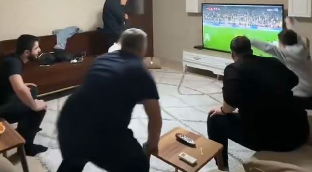 جن جنونهم بهدف اللحظة الأخيرة