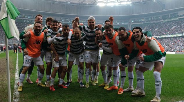 Возможно, это борьба за чемпионство! Стадион, на котором будет играть Бурсаспор, изменился.
