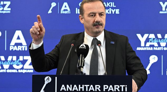 Surprise transfer from the Key Party: Ağıralioğlu will personally present the badge.