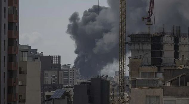 Israel broke the ceasefire on the first day! Exactly 100 attacks in 10 minutes.