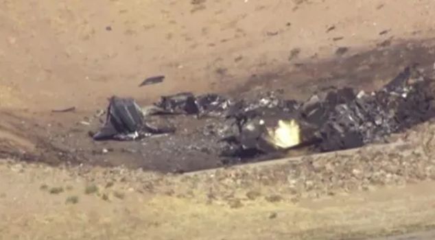 Two people died in a small plane crash in Arizona, USA, when the aircraft went off the runway.