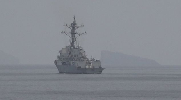 بدأت القيادة المركزية الأمريكية (CENTCOM) عملية إزالة الألغام في مضيق هرمز.