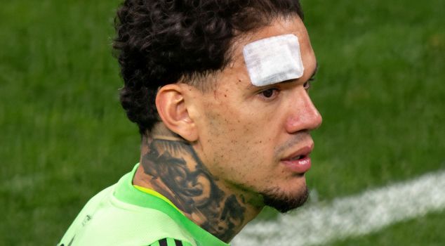 The person who threw a foreign object at Ederson has been identified and referred to the prosecutor's office.