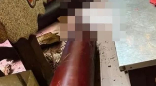 Temple cleaning horror: 17-year-old girl died under a 1-ton beam.