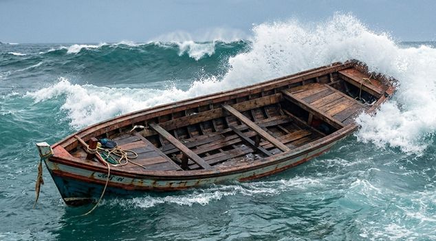 A boat carrying Rohingya Muslims capsized in the Andaman Sea: 250 missing