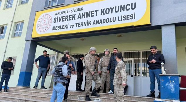 Вооруженное нападение на лицей в Шанлыурфе! 14 человек ранены, нападавший покончил с собой.