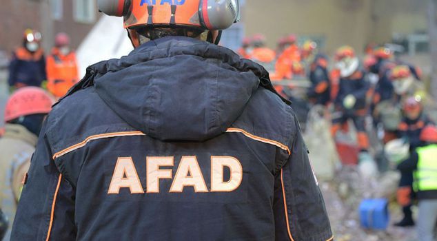 انتحر موظف AFAD