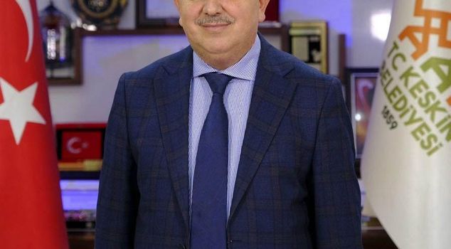 В Кırıkkale началось дело о взятке: мэр предстал перед судом.