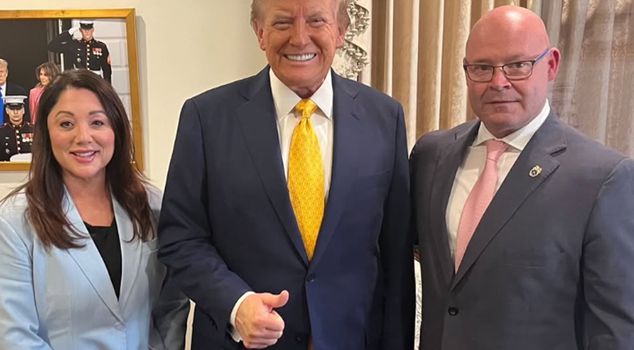 Еще один министр Трампа ушел в отставку.