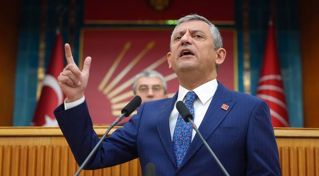 Özgür Özel challenges: Those who do not bring the resignation of 55 members of parliament are cowards.