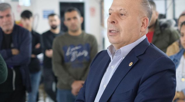 Yüreğir Mayor Ali Demirçalı has been suspended from his position.