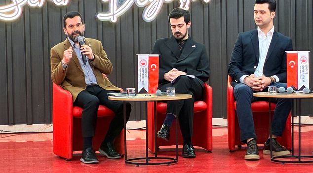 The representation of the Iran tension in the world media was discussed at Doğuş University.