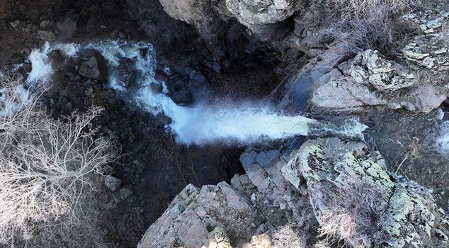 After 10 years, it flows again! The waterfall in Erciyes has revived.